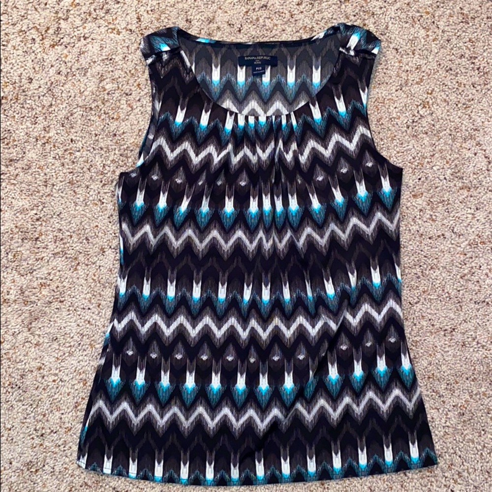 Banana Republic Women’s Petite XS Sleeveless Patterned Top
